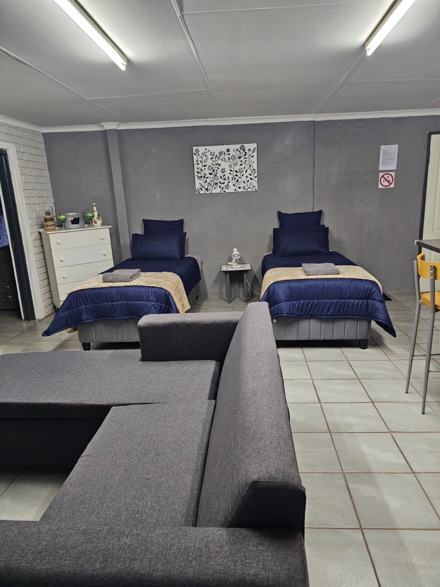 To Let 2 Bedroom Property for Rent in Olifantshoek Northern Cape